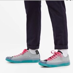 Converse Chuck Taylor All Star “PULL” Tab, Ash Stone, Black Hyper Men-3 Women-5